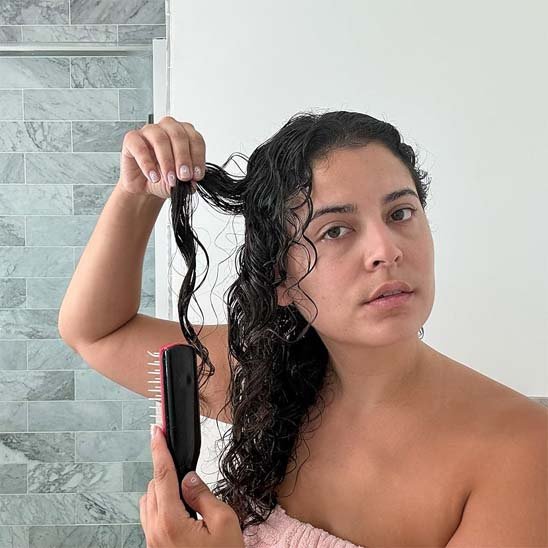 Brosse a cheveux- idéale pour cheveux bouclés